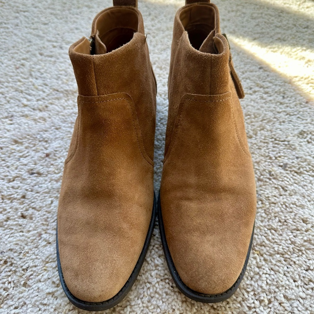 Women’s Tan Suede Ankle Boots